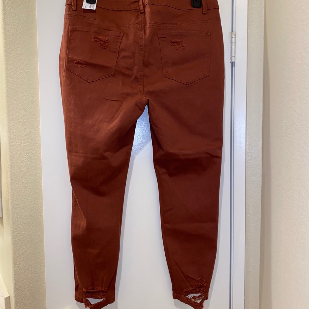 🔴NWT🔴Rust Distressed Jegging - Picture 6 of 6
